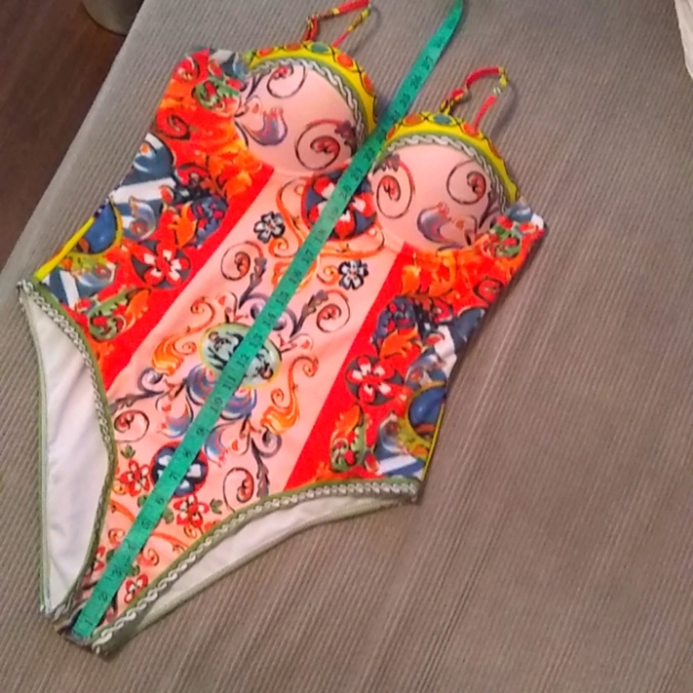 SWIMSUIT One pc XL